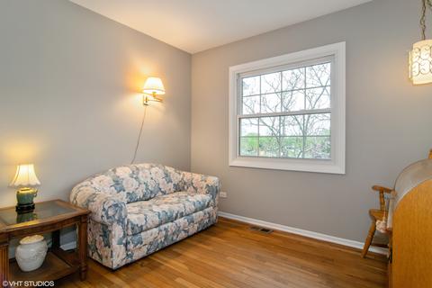 1735 Chippendale Rd, Hoffman Estates, IL 60169 photo 8