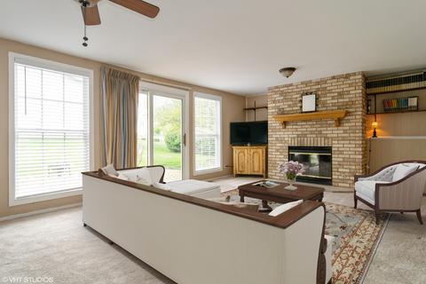 1735 Chippendale Rd, Hoffman Estates, IL 60169 photo 11