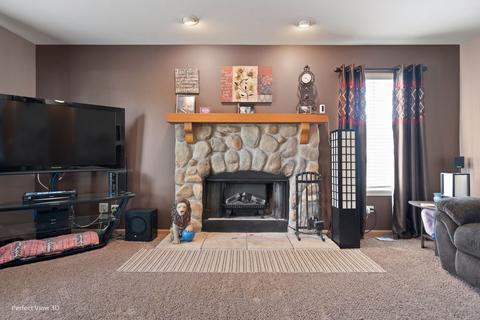 625 Brita Ct, Minooka, IL 60447 photo 10