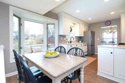 2164 Blacksmith Dr, Wheaton, IL 60189 photo 8