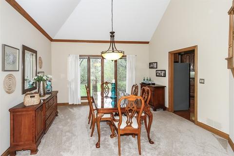 425 Timber Ridge Dr, Bartlett, IL 60103 photo 16