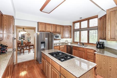 425 Timber Ridge Dr, Bartlett, IL 60103 photo 7