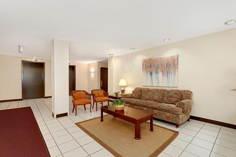 1500 Harbour Dr #4J, Wheeling, IL 60090 photo 27