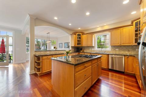 281 E Fullerton Ave, Elmhurst, IL 60126 photo 4
