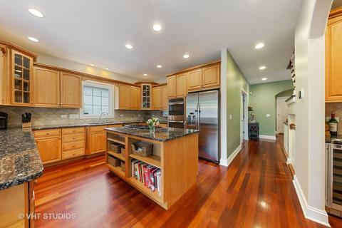281 E Fullerton Ave, Elmhurst, IL 60126 photo 5