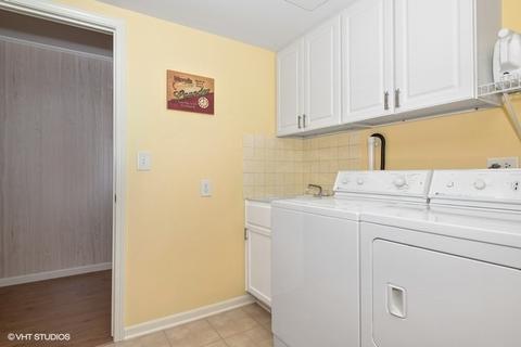 1365 Stonegate Rd, Naperville, IL 60540 photo 13