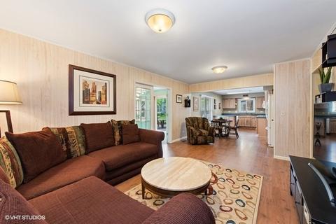 1365 Stonegate Rd, Naperville, IL 60540 photo 9