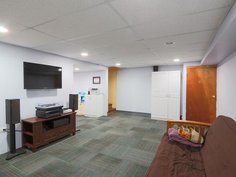 480 Dover Dr, Roselle, IL 60172 photo 26