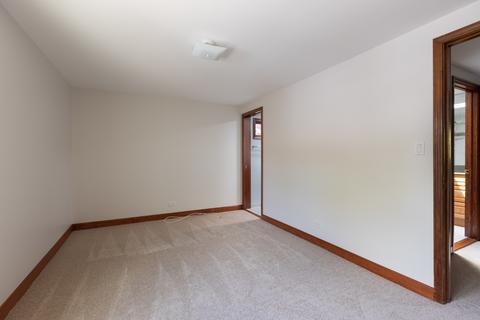 4030 Carousel Dr, Northbrook, IL 60062 photo 11