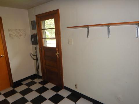 552 E 3rd St, Lockport, IL 60441 photo 17