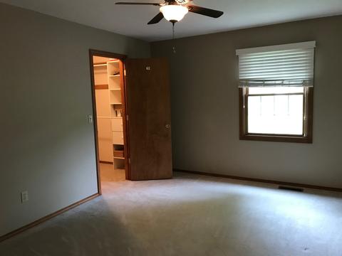 607 E Main St, Danvers, IL 61732 photo 13