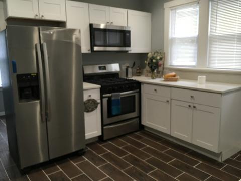 10221 S Lafayette Ave, Chicago, IL 60628 photo 9