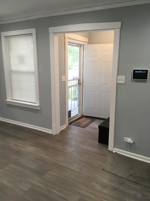 10221 S Lafayette Ave, Chicago, IL 60628 photo 2