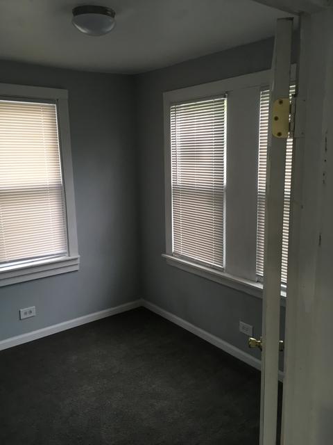 10221 S Lafayette Ave, Chicago, IL 60628 photo 13