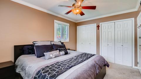 590 Western St, Hoffman Estates, IL 60169 photo 16