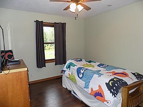 211 S Hossack St, Seneca, IL 61360 photo 15