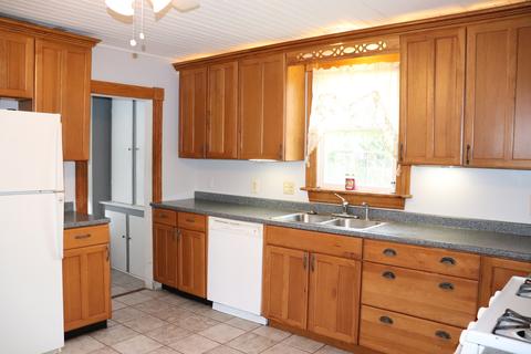 436 Lawrence Ave, Elgin, IL 60123 photo 5