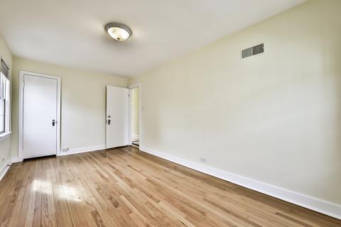 555 E Parkway Rd, Riverside, IL 60546 photo 22