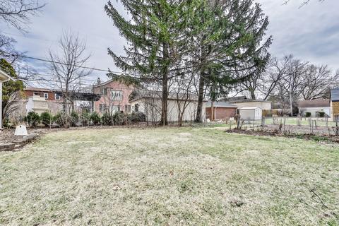 555 E Parkway Rd, Riverside, IL 60546 photo 34