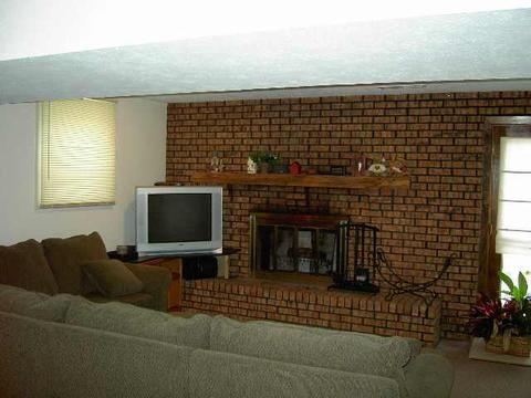1304 Jersey Ave, Normal, IL 61761 photo 4
