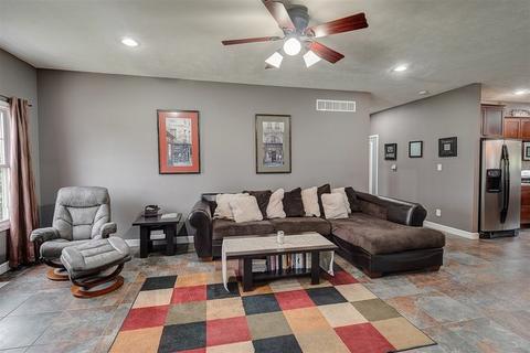 202 Marsh Hawk Dr, Le Roy, IL 61752 photo 14