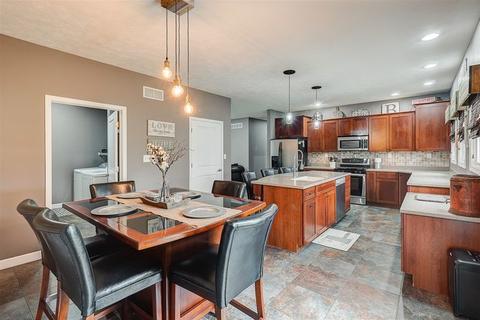 202 Marsh Hawk Dr, Le Roy, IL 61752 photo 11