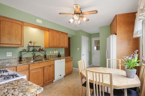 150 E Westview Ct, Addison, IL 60101 photo 8
