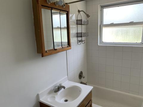 925 E Krage Dr, Addison, IL 60101 photo 18
