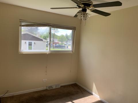 925 E Krage Dr, Addison, IL 60101 photo 13