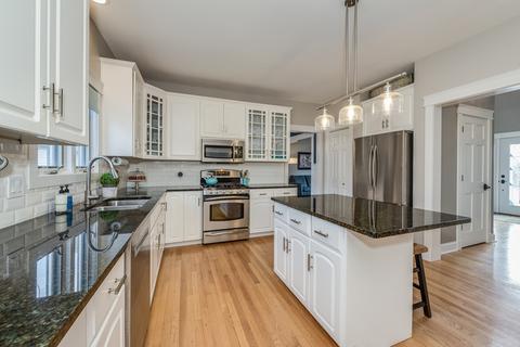 2720 Mapleside Ln, Aurora, IL 60502 photo 11