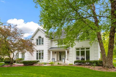 1732 Robert Ln, Naperville, IL 60564 photo 2