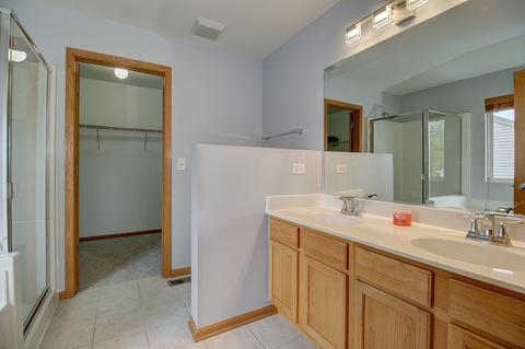 7513 Fordham Ln, Plainfield, IL 60586 photo 11