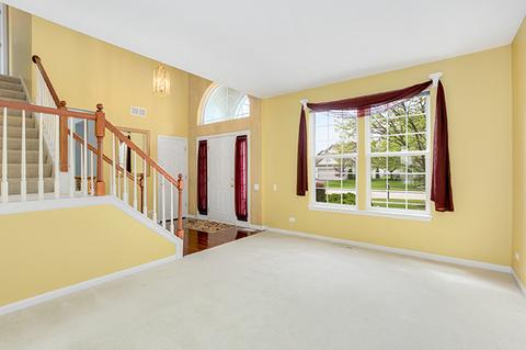 1048 Spinnaker St, Elgin, IL 60123 photo 7