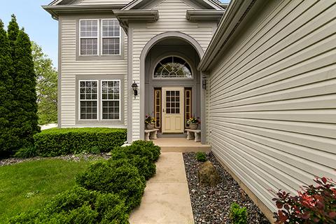1048 Spinnaker St, Elgin, IL 60123 photo 3