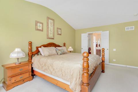 1048 Spinnaker St, Elgin, IL 60123 photo 22