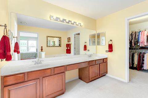 1048 Spinnaker St, Elgin, IL 60123 photo 23
