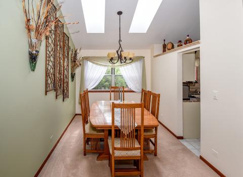1154 Concord Dr, Elgin, IL 60120 photo 8