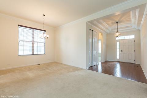 3856 Valhalla Dr, Elgin, IL 60124 photo 3