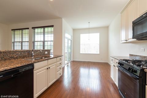 3856 Valhalla Dr, Elgin, IL 60124 photo 8