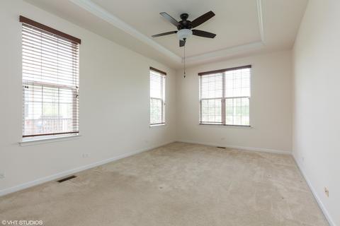 3856 Valhalla Dr, Elgin, IL 60124 photo 13