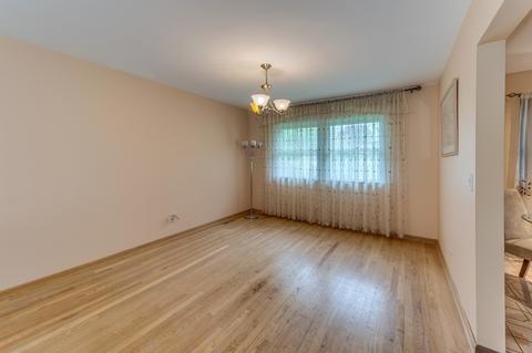 125 Coral Ln, Wheeling, IL 60090 photo 6