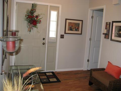 21514 Eich Dr, Crest Hill, IL 60403 photo 2