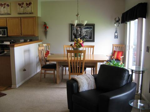 21514 Eich Dr, Crest Hill, IL 60403 photo 9