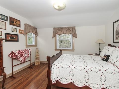 313 N Commonwealth Ave, Elgin, IL 60123 photo 17