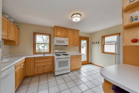 802 Sunset Rd, Wheaton, IL 60189 photo 6