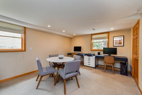 802 Sunset Rd, Wheaton, IL 60189 photo 9