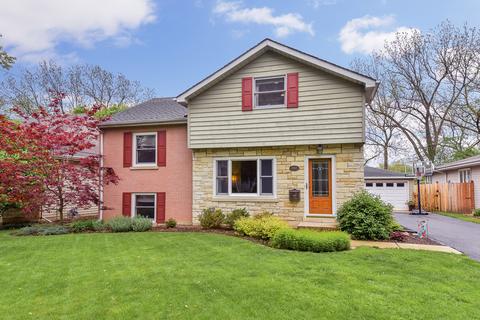802 Sunset Rd, Wheaton, IL 60189 photo 1