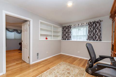 520 Durham Ln, Hoffman Estates, IL 60169 photo 18