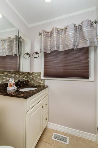 520 Durham Ln, Hoffman Estates, IL 60169 photo 13