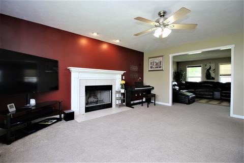 3260 Butterfly Dr, Normal, IL 61761 photo 8